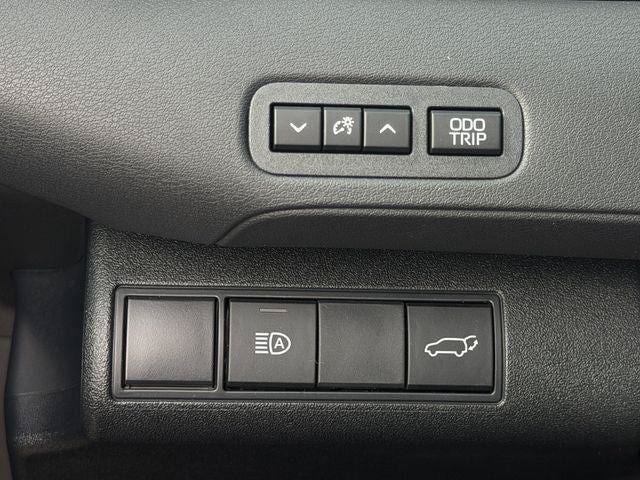 Certified 2026 Toyota C-HR AWD/4WD image 19