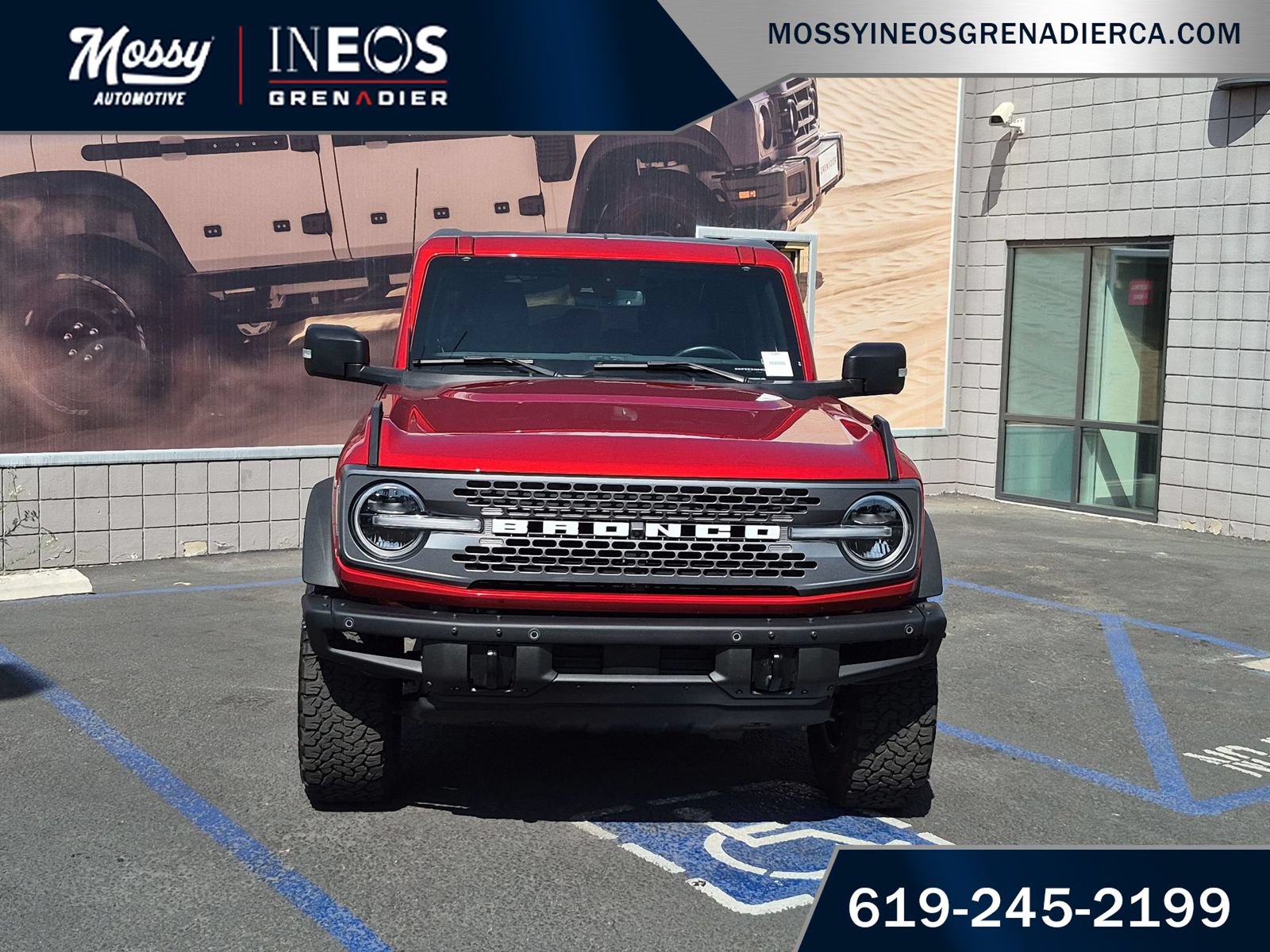 Used 2024 Ford Bronco Badlands AWD/4WD image 3