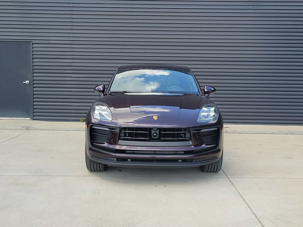 New 2026 Porsche Macan AWD/4WD image 9