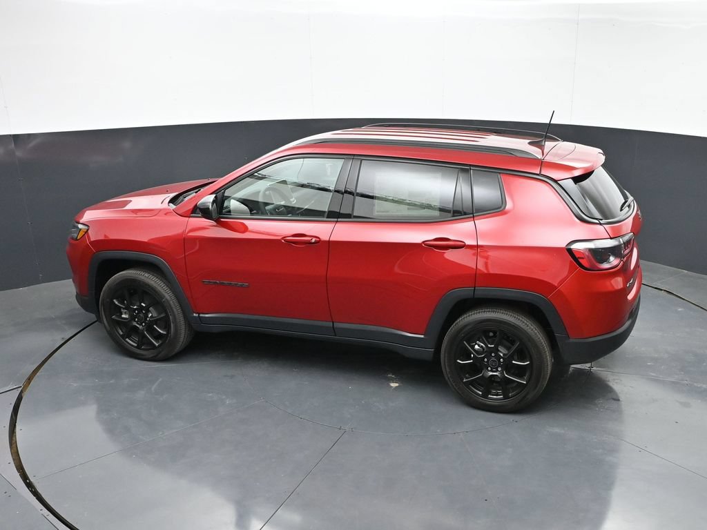 New 2026 Jeep Compass Latitude AWD/4WD image 39