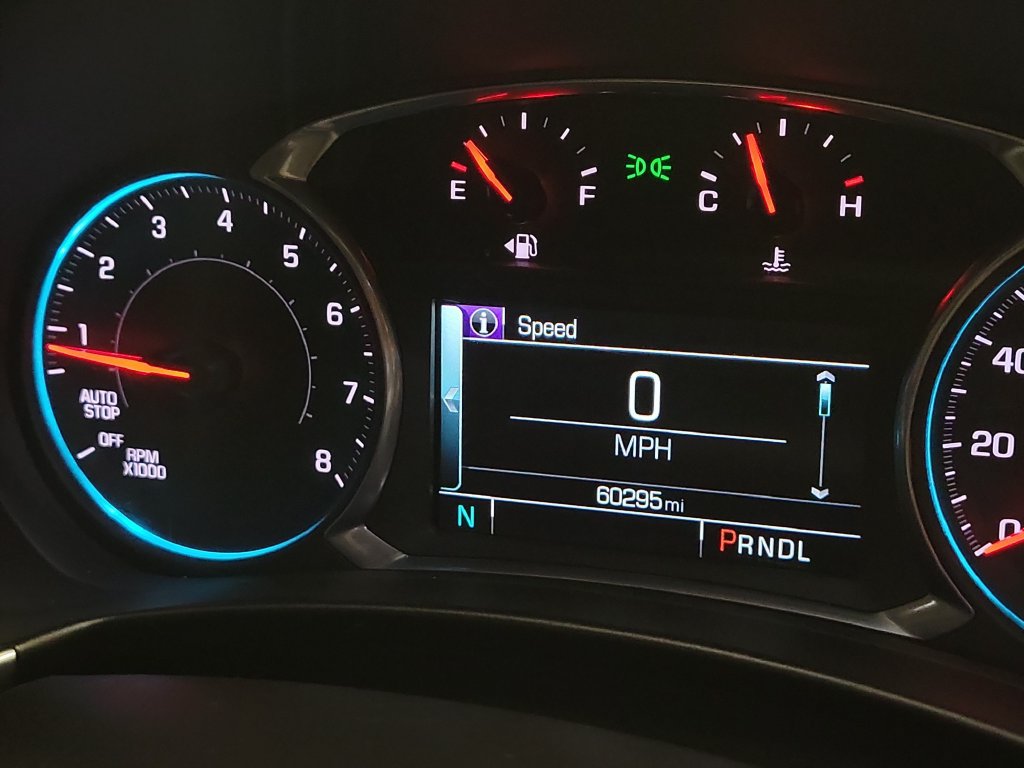 Used 2018 Chevrolet Equinox LT w/ Sun & Infotainment Package FWD image 15