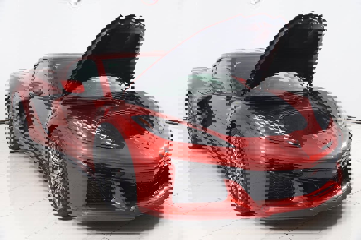 Used 2023 Chevrolet Corvette Z06 image 93