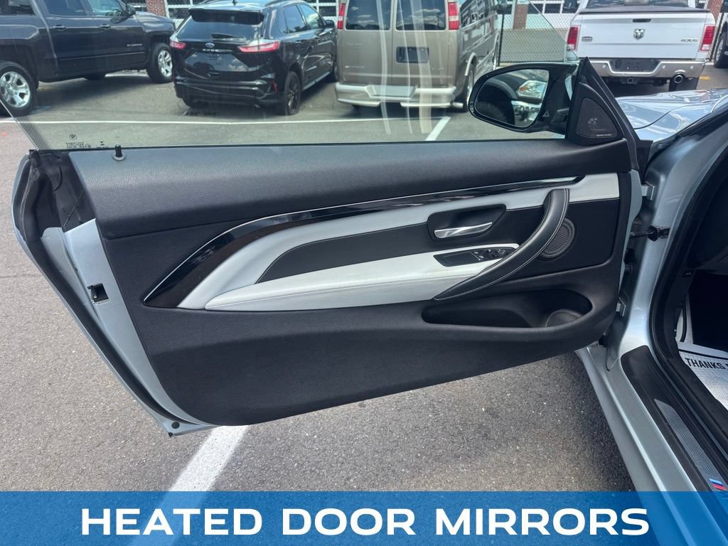 Used 2018 BMW M4 Coupe RWD image 28