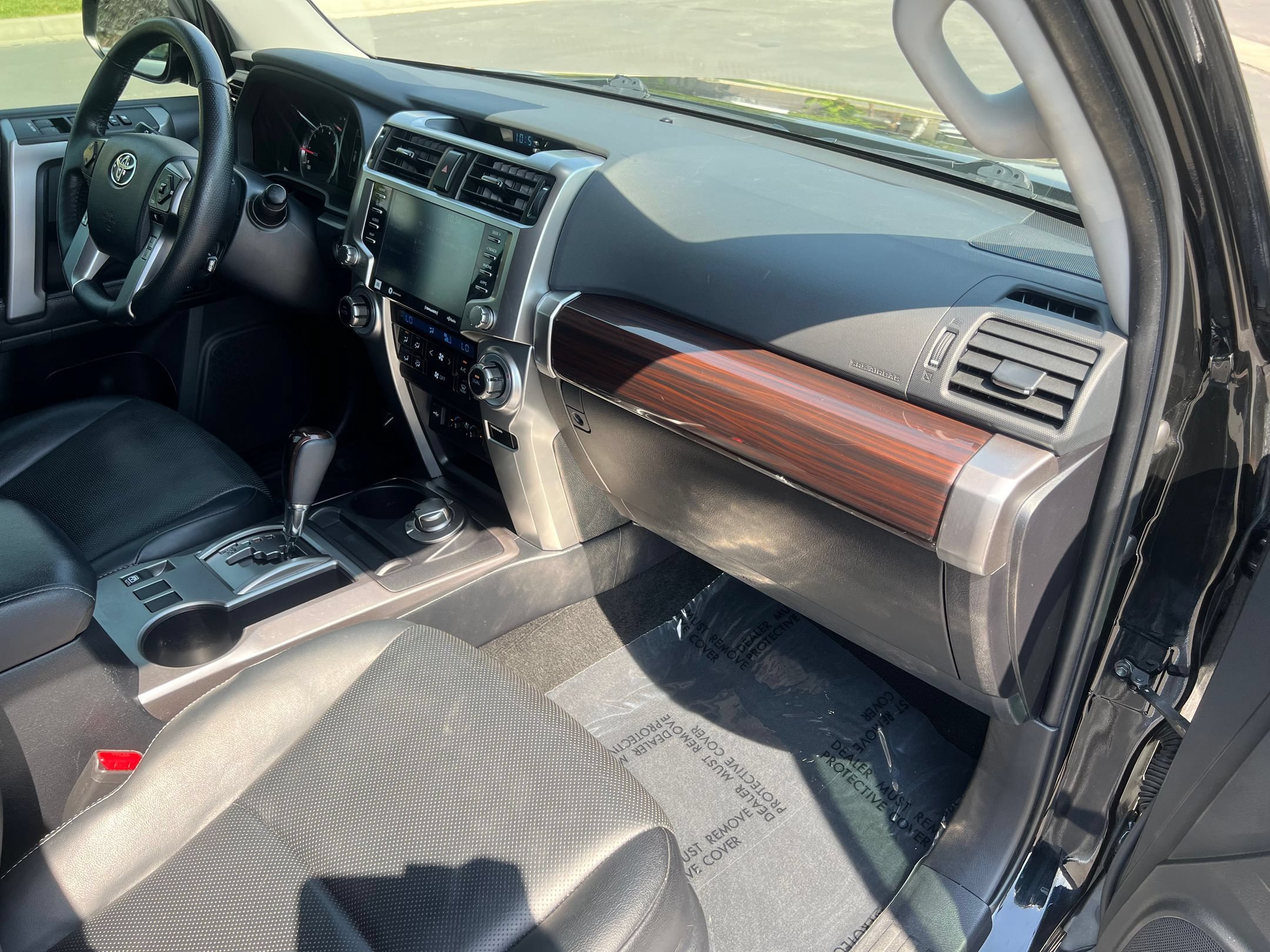 Used 2023 Toyota 4Runner Limited AWD/4WD image 29