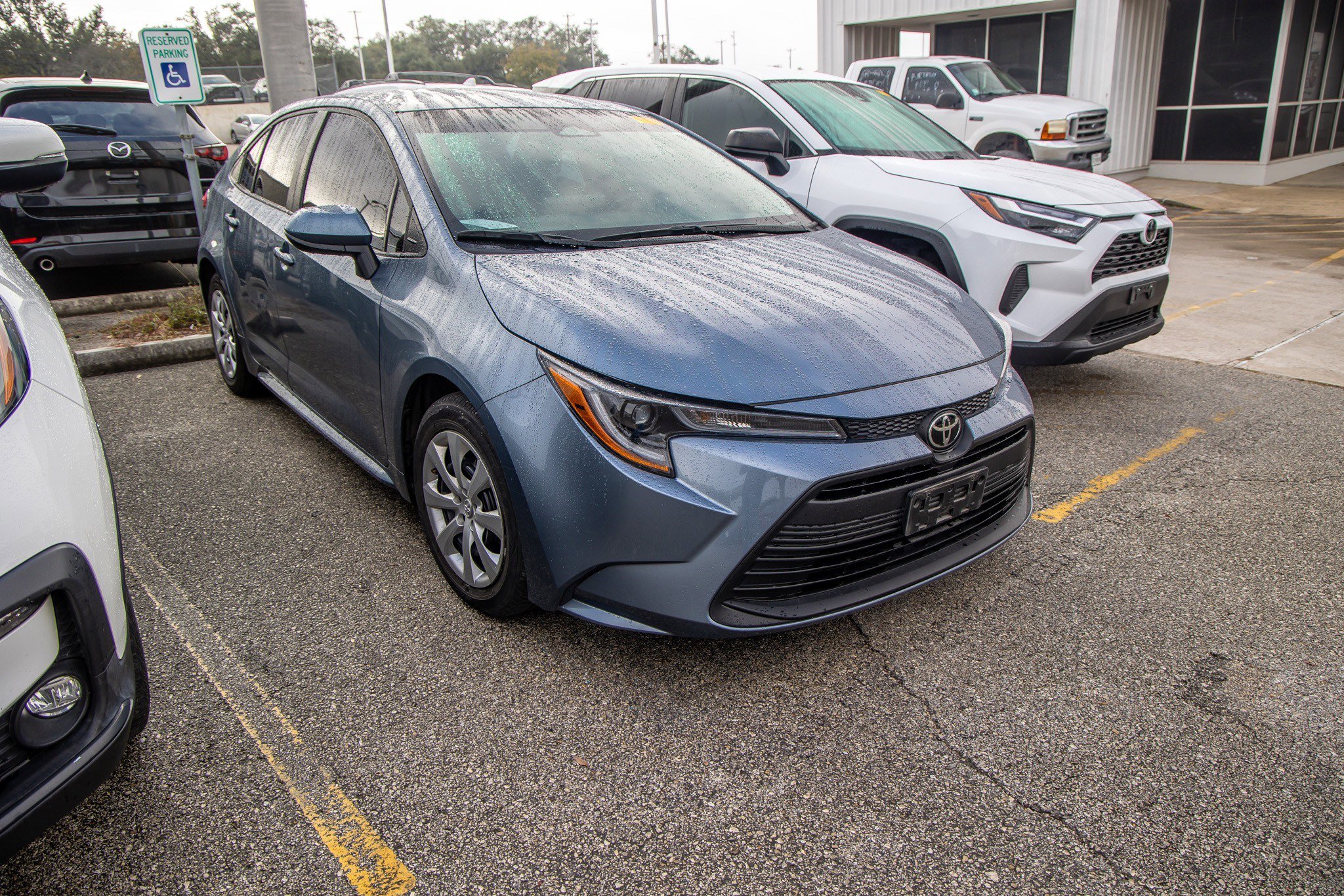 Used 2024 Toyota Corolla LE image 7