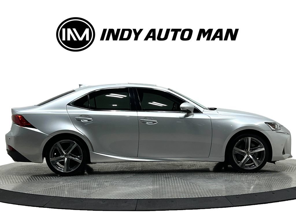 Used 2017 Lexus IS 200t w/ Premium Package RWD image 3