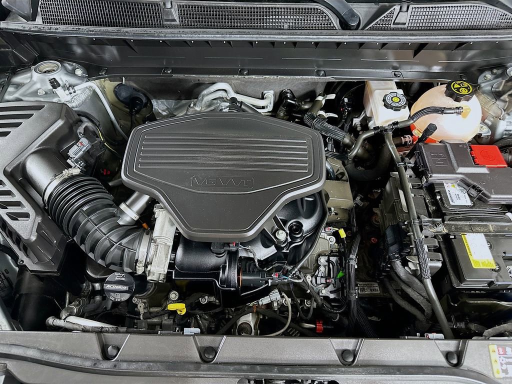 Used 2023 GMC Acadia SLT w/ Trailering Package image 42