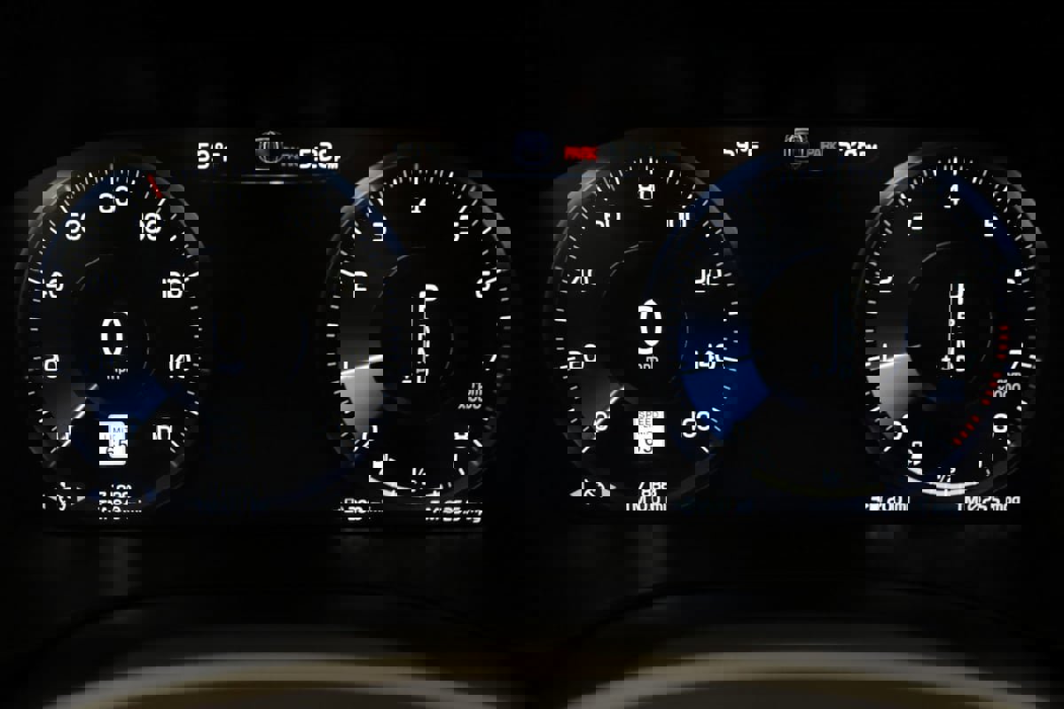 Used 2021 Volvo XC60 T5 Inscription w/ Protection Package Premier image 21