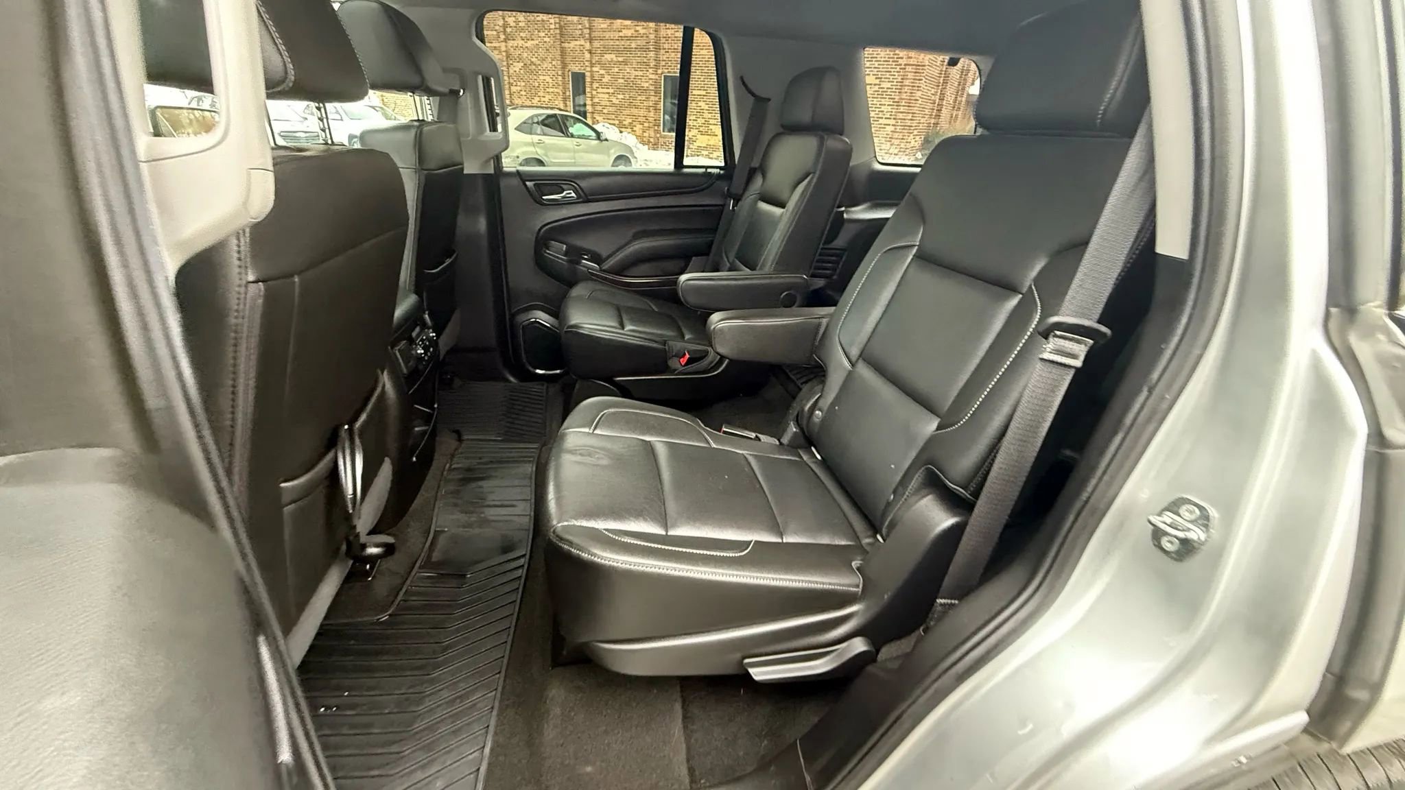 Used 2018 GMC Yukon SLT w/ Open Road Package image 23