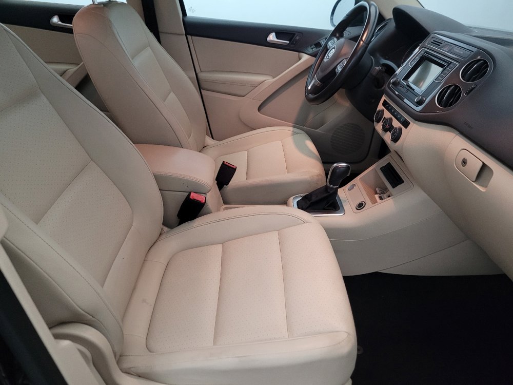 Used 2016 Volkswagen Tiguan S AWD/4WD image 21
