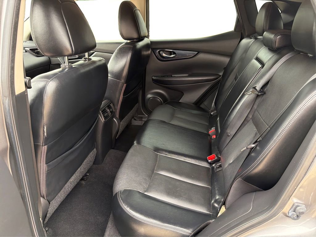 Used 2019 Nissan Rogue Sport SL image 11