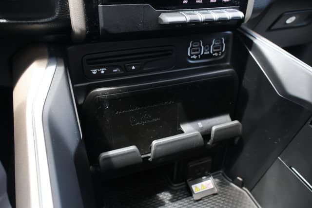 Used 2019 RAM 1500 Laramie AWD/4WD image 13