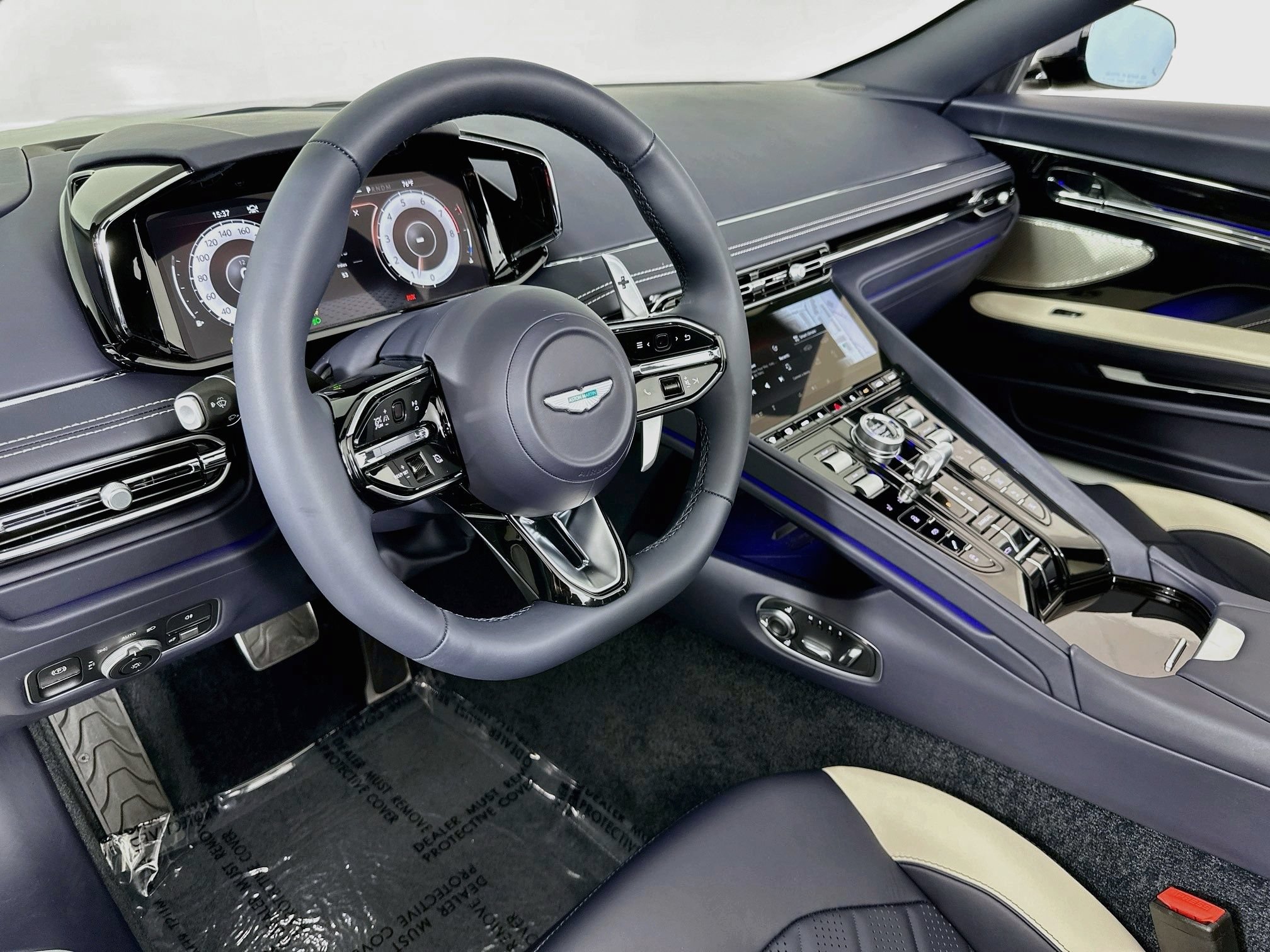 New 2026 Aston Martin DB12 Convertible RWD image 10
