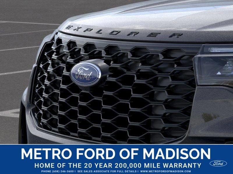 New 2026 Ford Explorer ST-Line w/ ST-Line Street Pack image 18