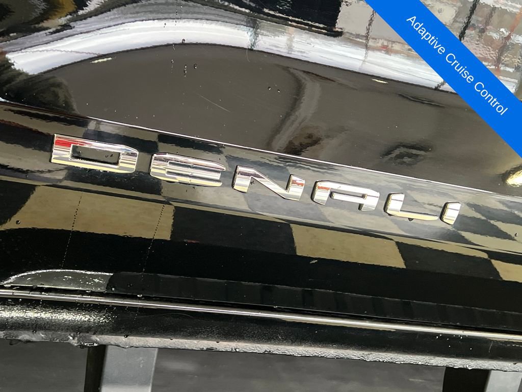 Used 2025 GMC Canyon Denali AWD/4WD image 7