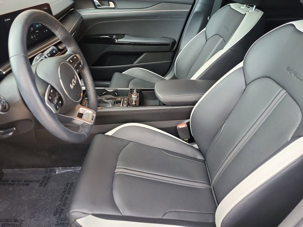 Used 2025 Kia K5 GT-Line image 12