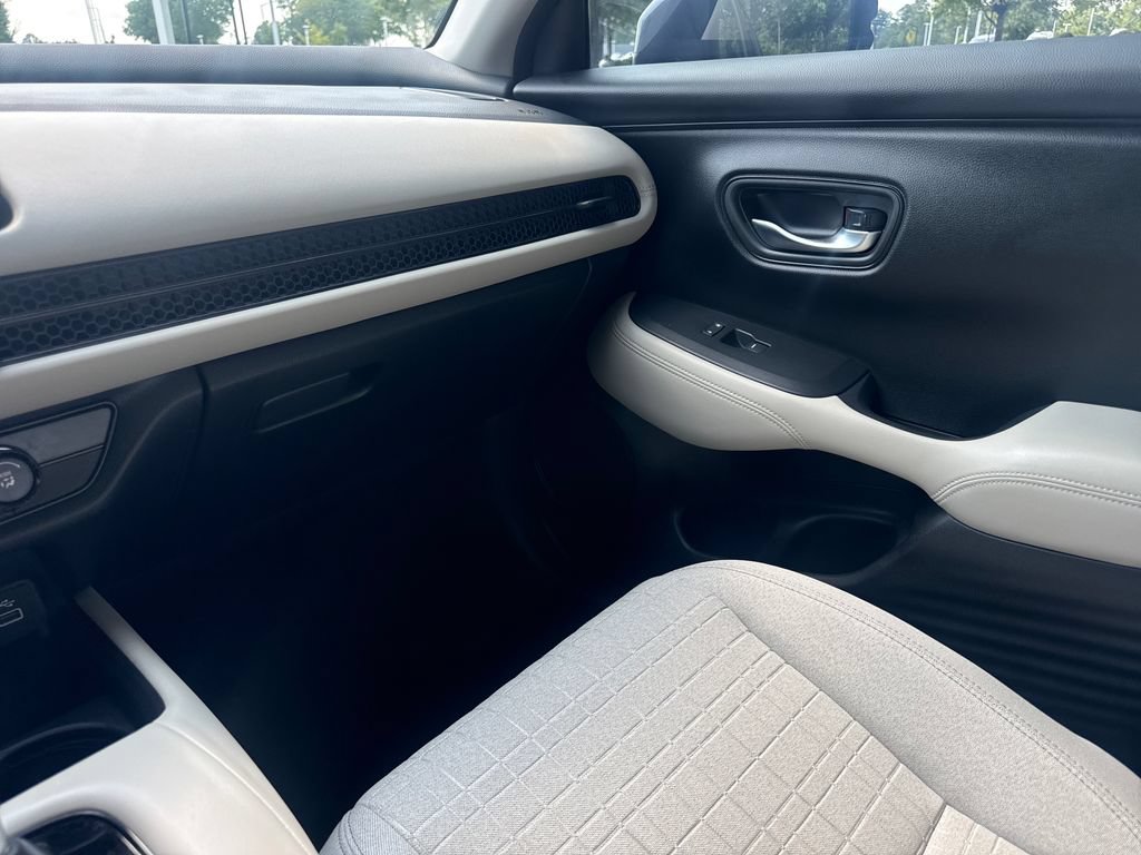 Certified 2024 Honda HR-V LX image 18