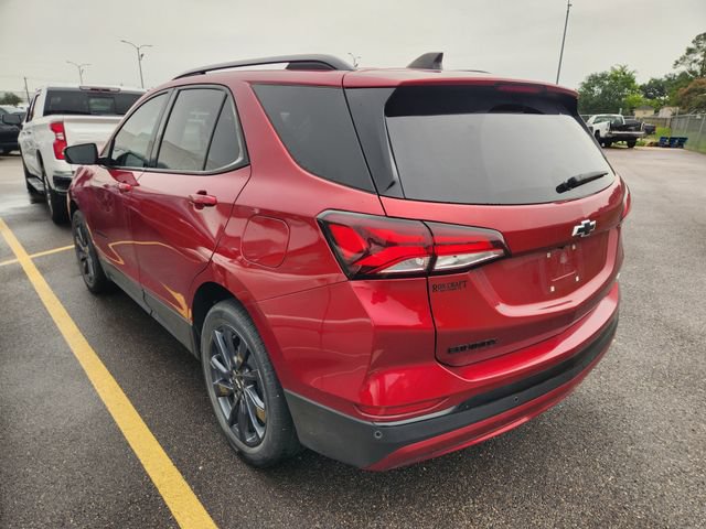 Used 2024 Chevrolet Equinox RS FWD image 4
