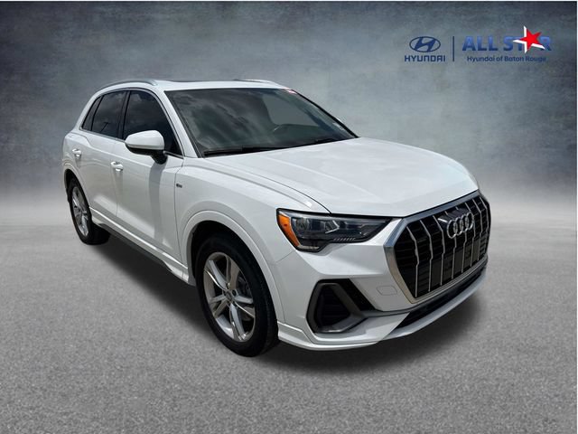 Used 2020 Audi Q3 2.0T Premium w/ Convenience Package AWD/4WD image 1