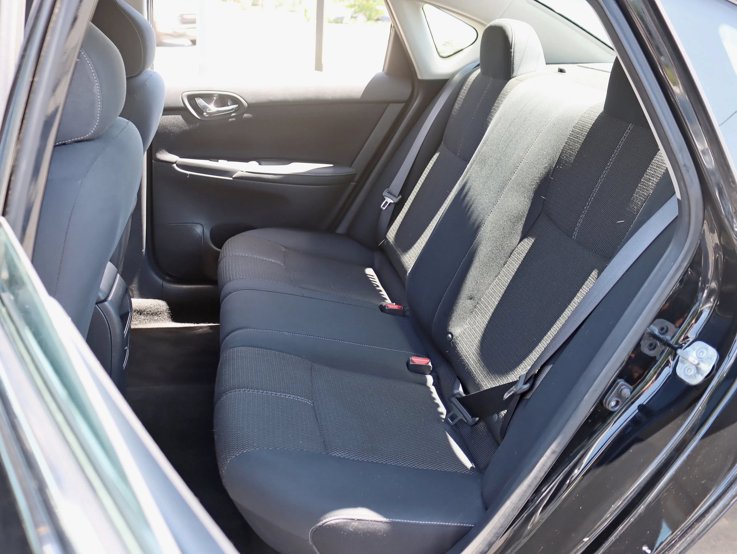 Used 2016 Nissan Sentra S FWD image 25