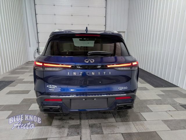 Used 2023 INFINITI QX60 Luxe w/ Cargo Package AWD/4WD image 3