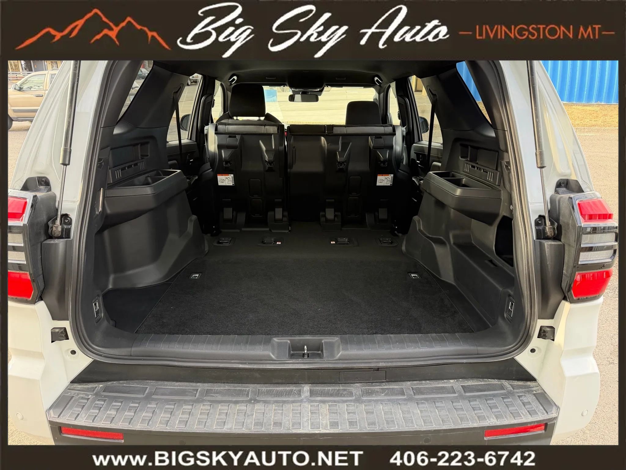 Used 2025 Toyota 4Runner 4WD image 22