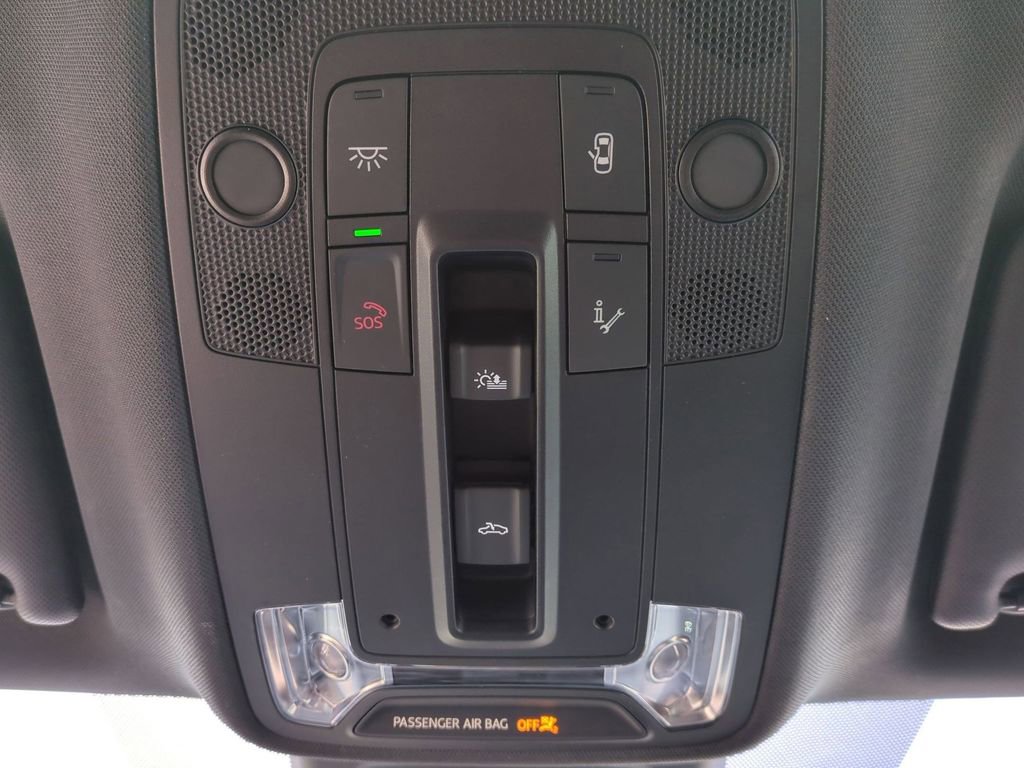 New 2025 Audi Q3 2.0T Premium image 15