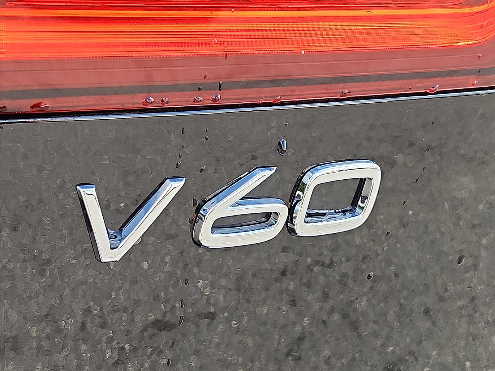 Certified 2024 Volvo V60 B5 Cross Country Plus w/ Protection Package Premier AWD/4WD image 27