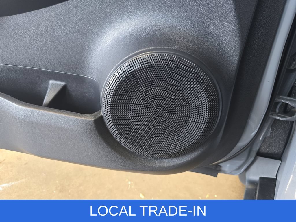 Used 2023 Nissan Kicks SV FWD image 14
