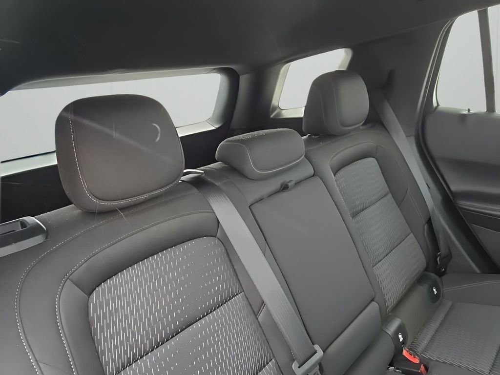 Used 2025 Chevrolet Equinox LT image 17