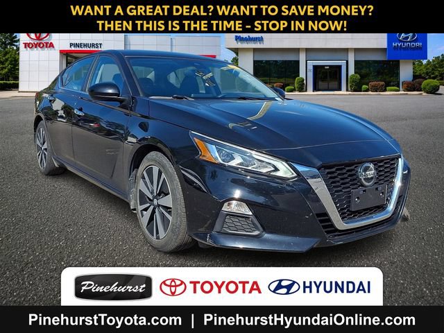 Used 2022 Nissan Altima 2.5 SV