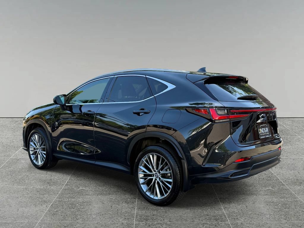 Used 2022 Lexus NX 350h AWD w/ Vision Package image 12