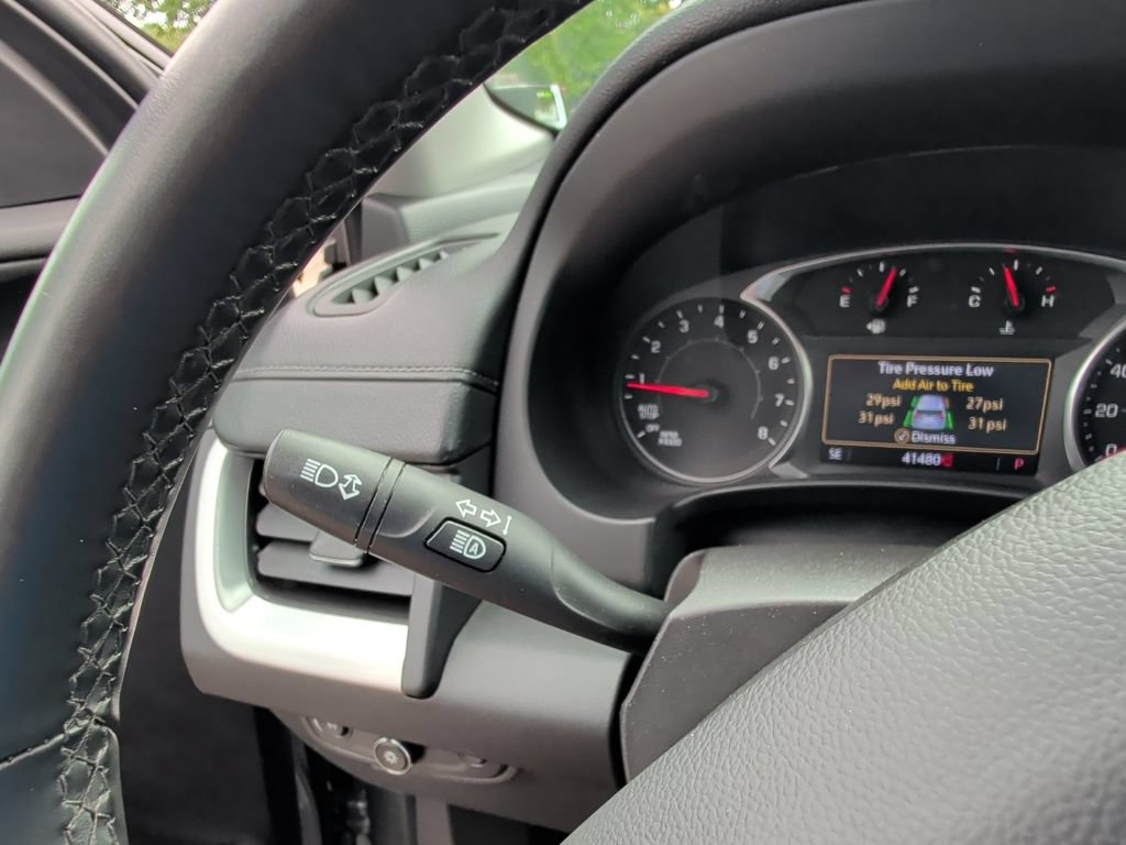 Used 2024 GMC Terrain SLT AWD/4WD image 43