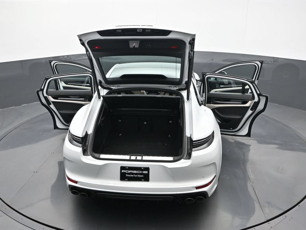 New 2026 Porsche Panamera GTS AWD/4WD image 28