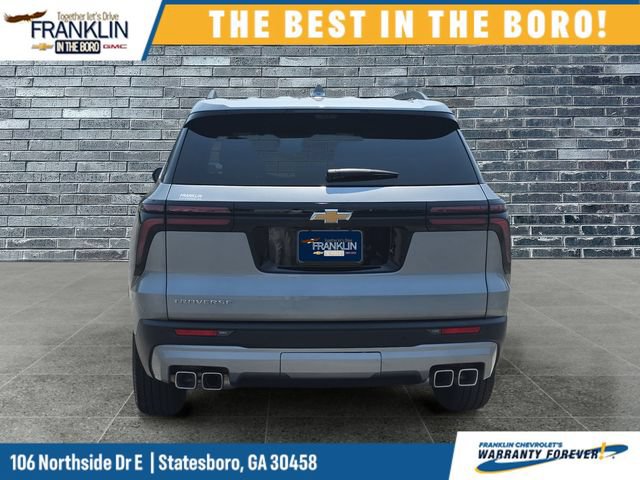 Used 2026 Chevrolet Traverse LT w/ Driver Confidence Package FWD image 4