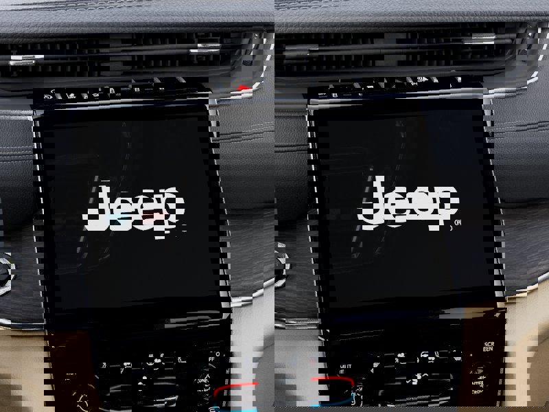 New 2025 Jeep Grand Cherokee L Limited w/ Luxury Tech Group II image 34