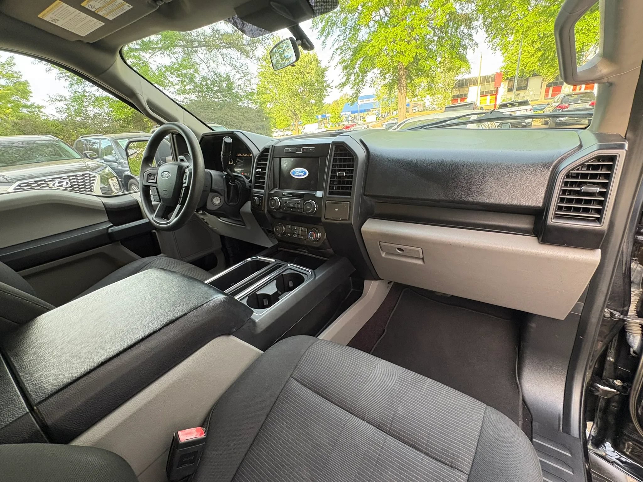 Used 2019 Ford F150 XL w/ Equipment Group 101A Mid AWD/4WD image 10