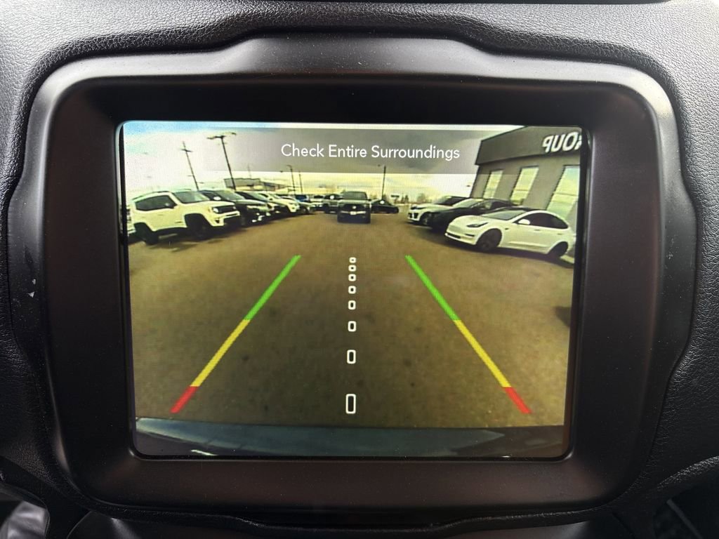 Used 2023 Jeep Renegade Trailhawk image 20