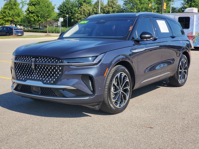 Certified 2024 Lincoln Nautilus Reserve w/ Equipment Group 202A AWD/4WD image 2