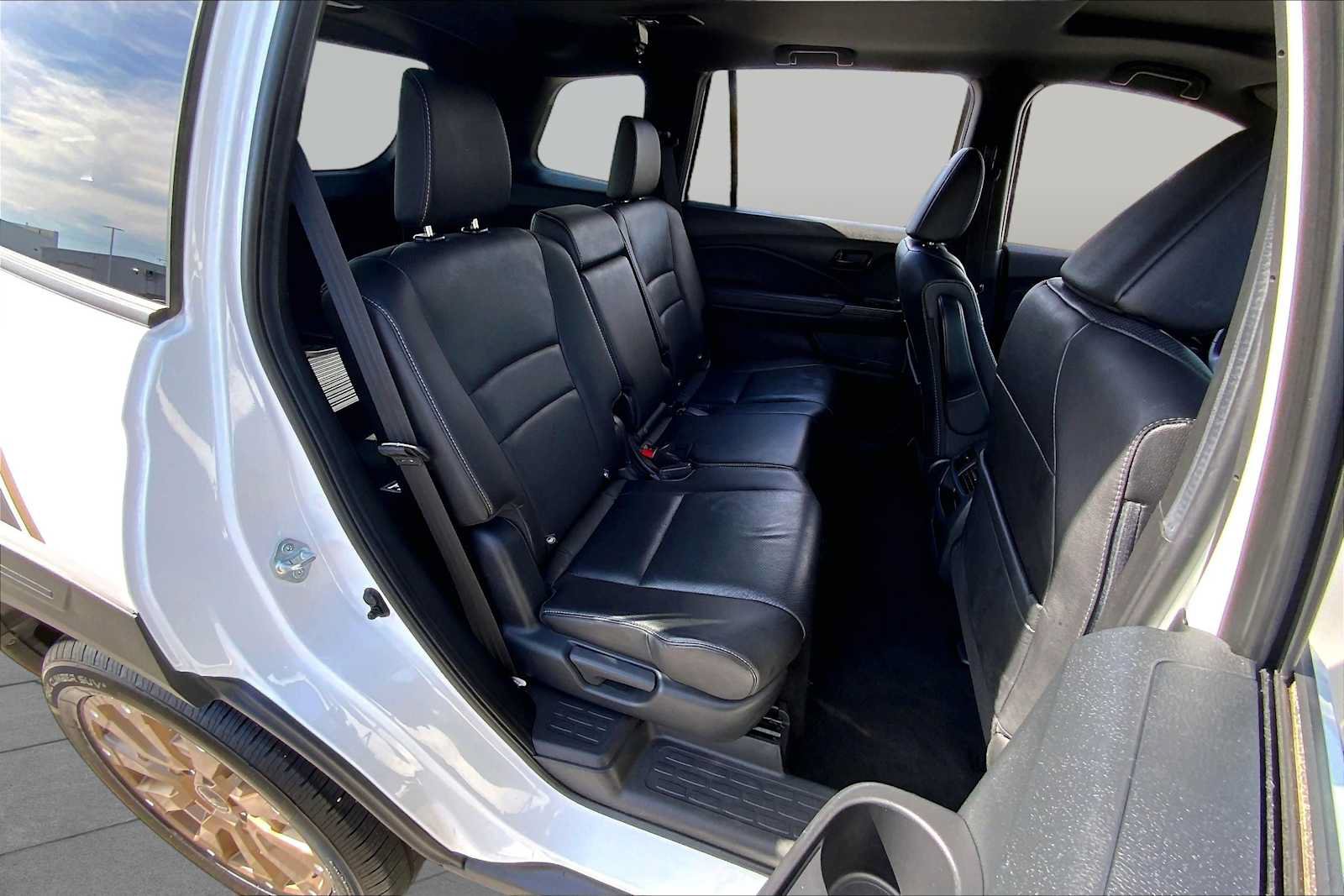 Used 2022 Honda Passport EX-L image 18