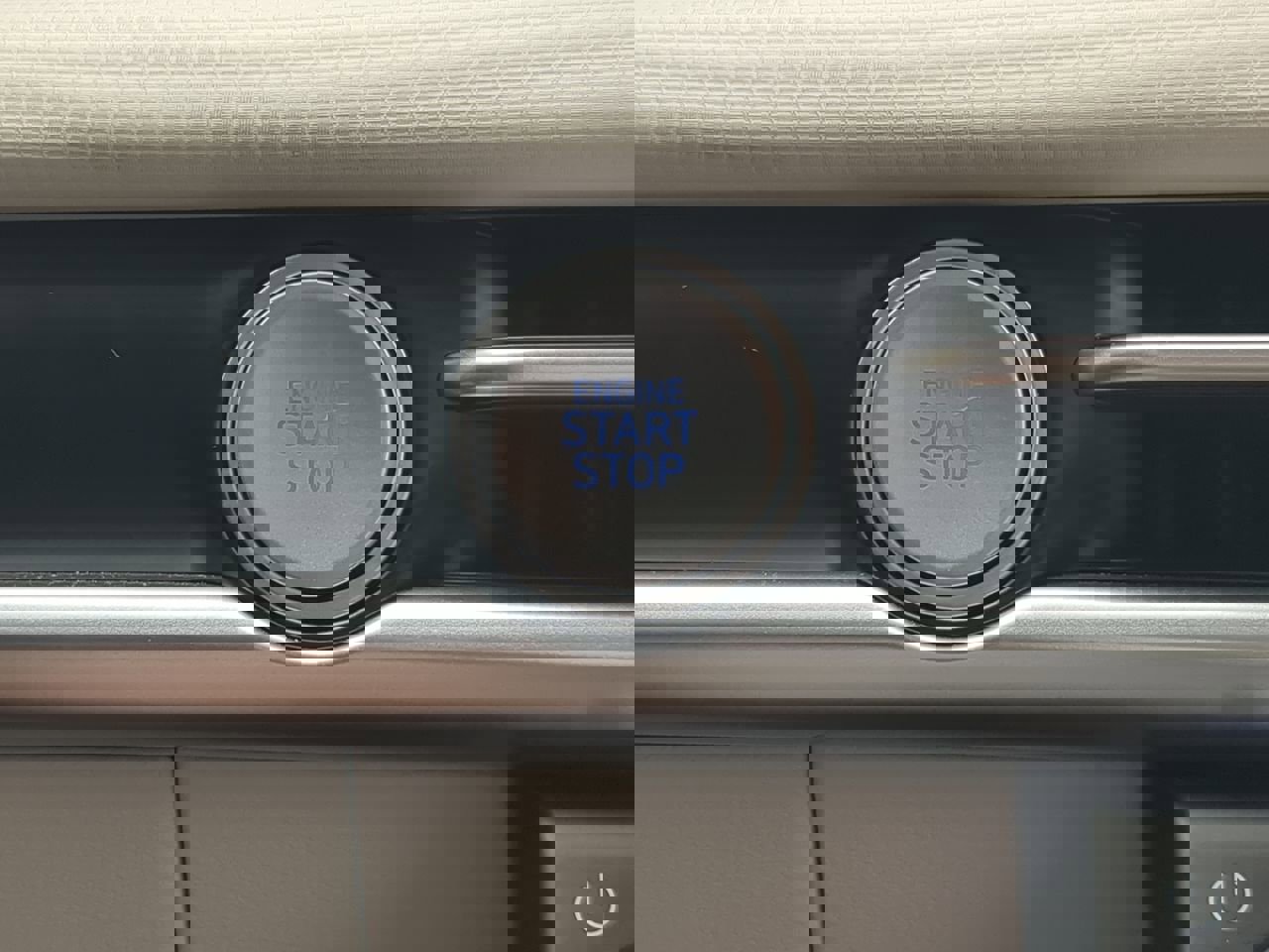 Certified 2025 Hyundai Tucson SE image 26