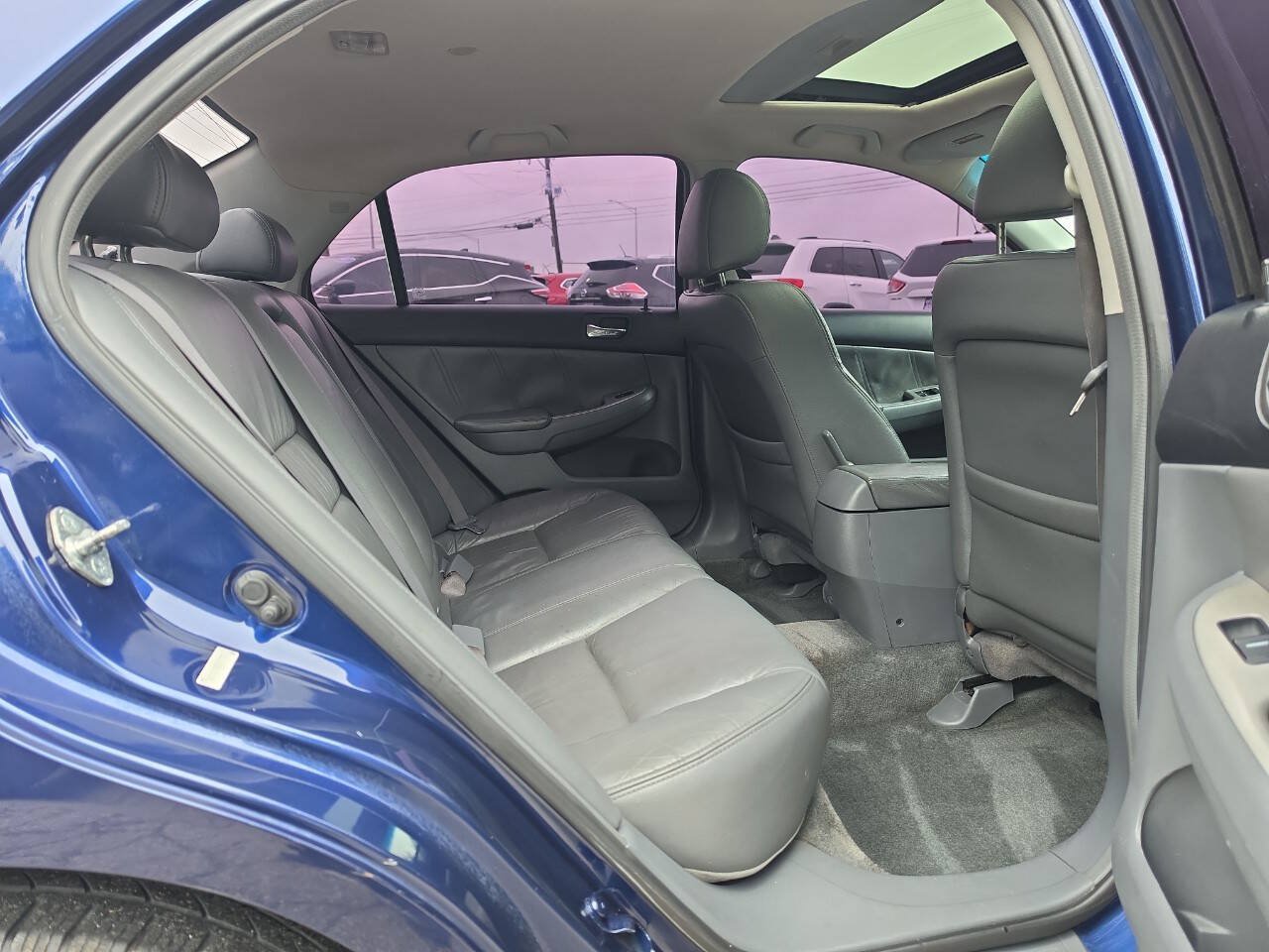 Used 2003 Honda Accord EX image 21