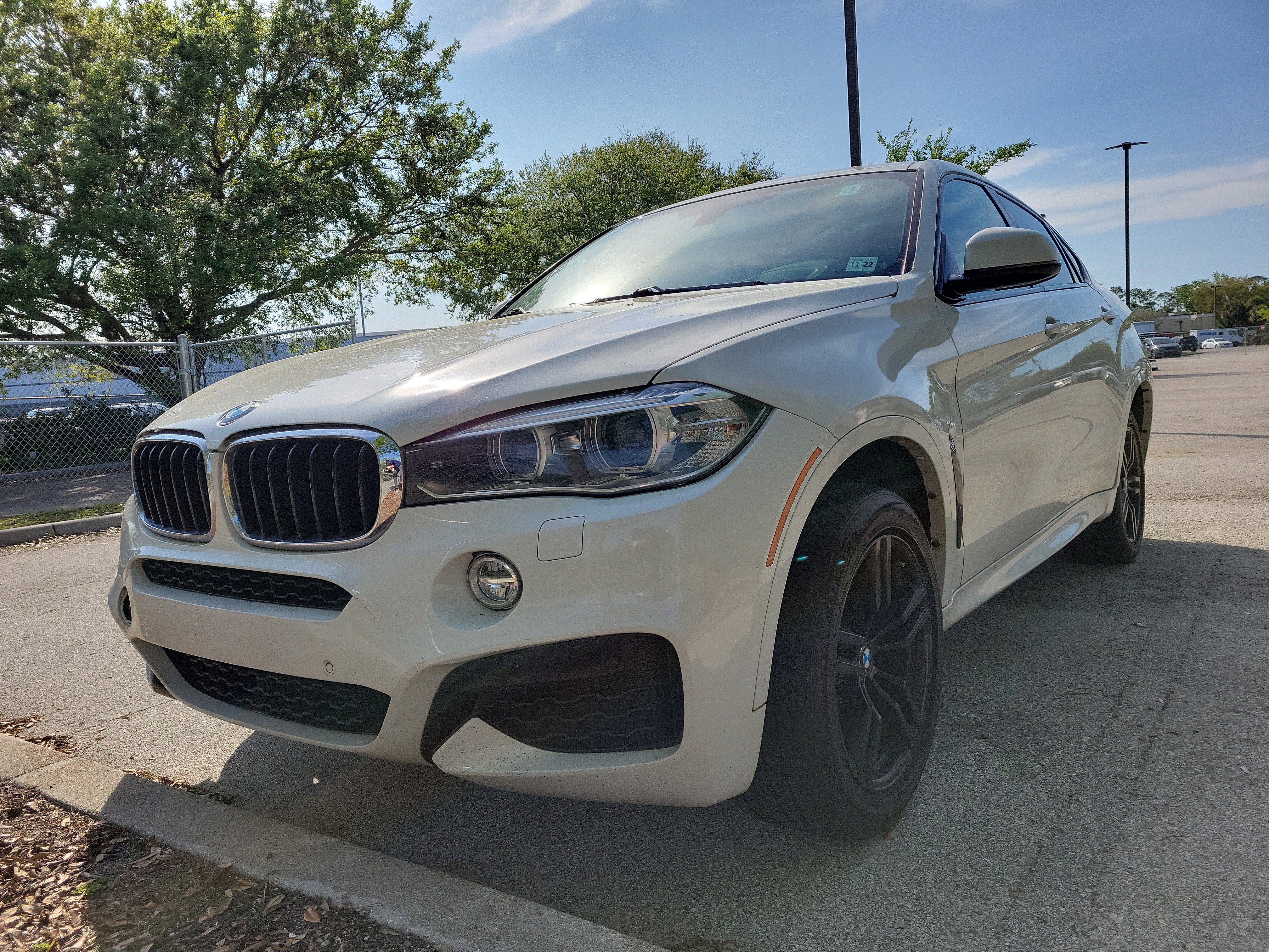 Used 2017 BMW X6 xDrive35i image 2