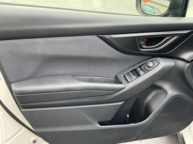 Used 2021 Subaru Crosstrek 2.0i Premium image 27