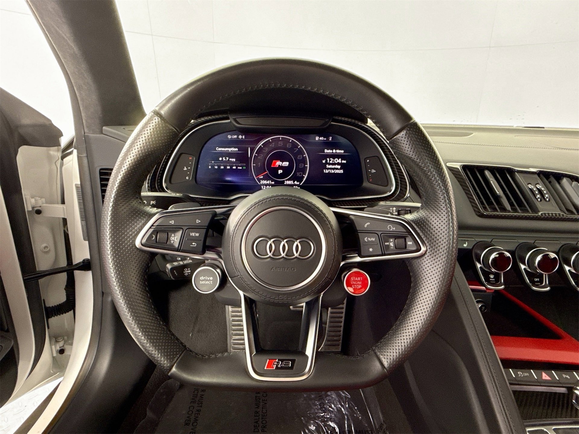 Used 2018 Audi R8 V10 w/ Premium Package image 10