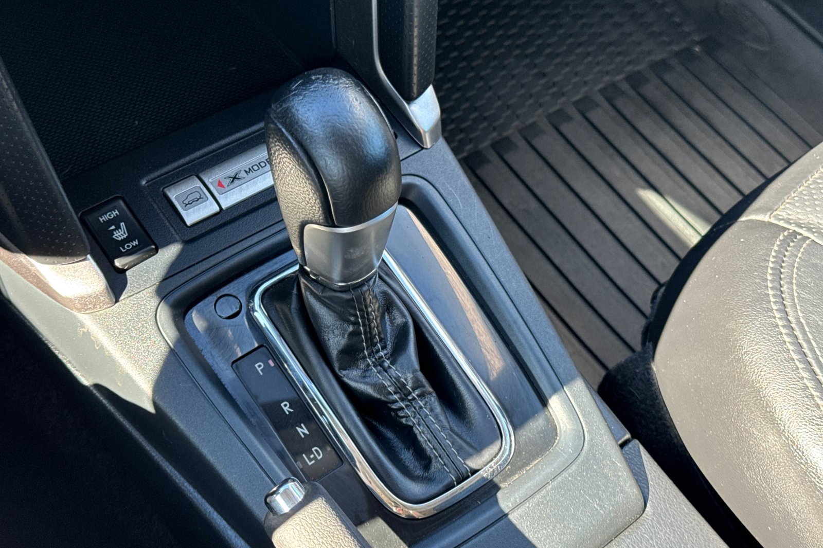 Used 2017 Subaru Forester 2.5i Touring image 21