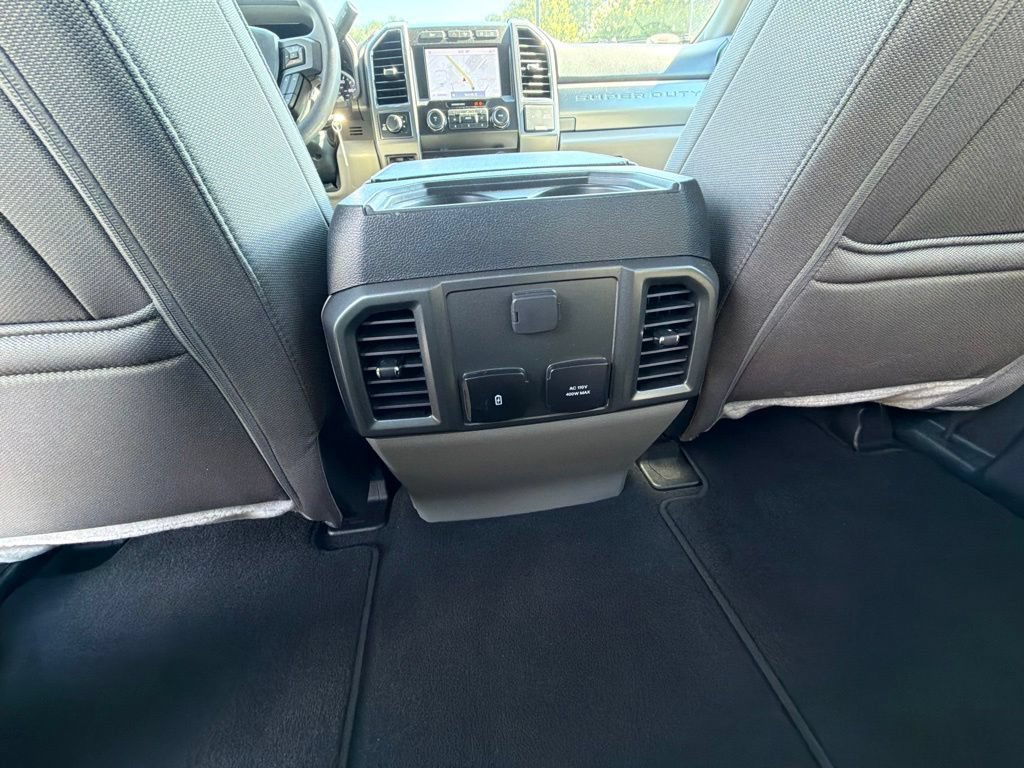 Used 2022 Ford F250 XLT w/ Black Appearance Package AWD/4WD image 12