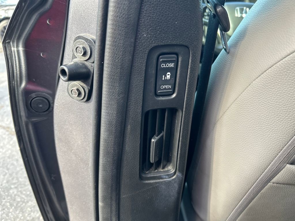 Used 2018 Honda Odyssey EX-L image 18