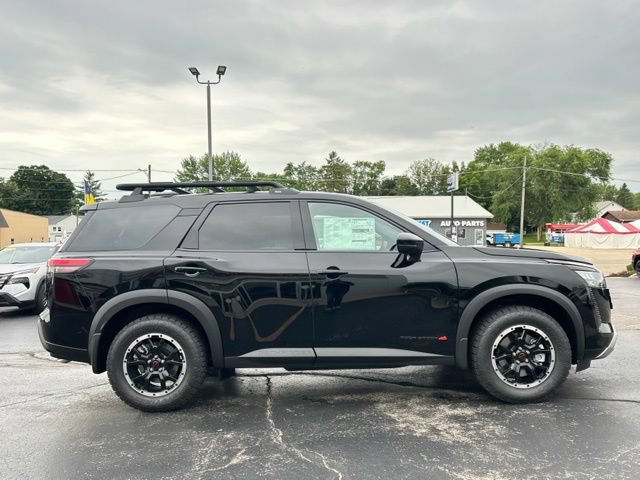 New 2026 Nissan Pathfinder Rock Creek AWD/4WD image 10