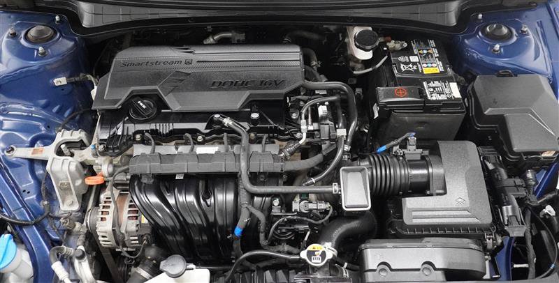 Used 2022 Hyundai Elantra SEL FWD image 25